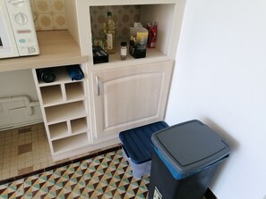Caravan | Shared kitchen