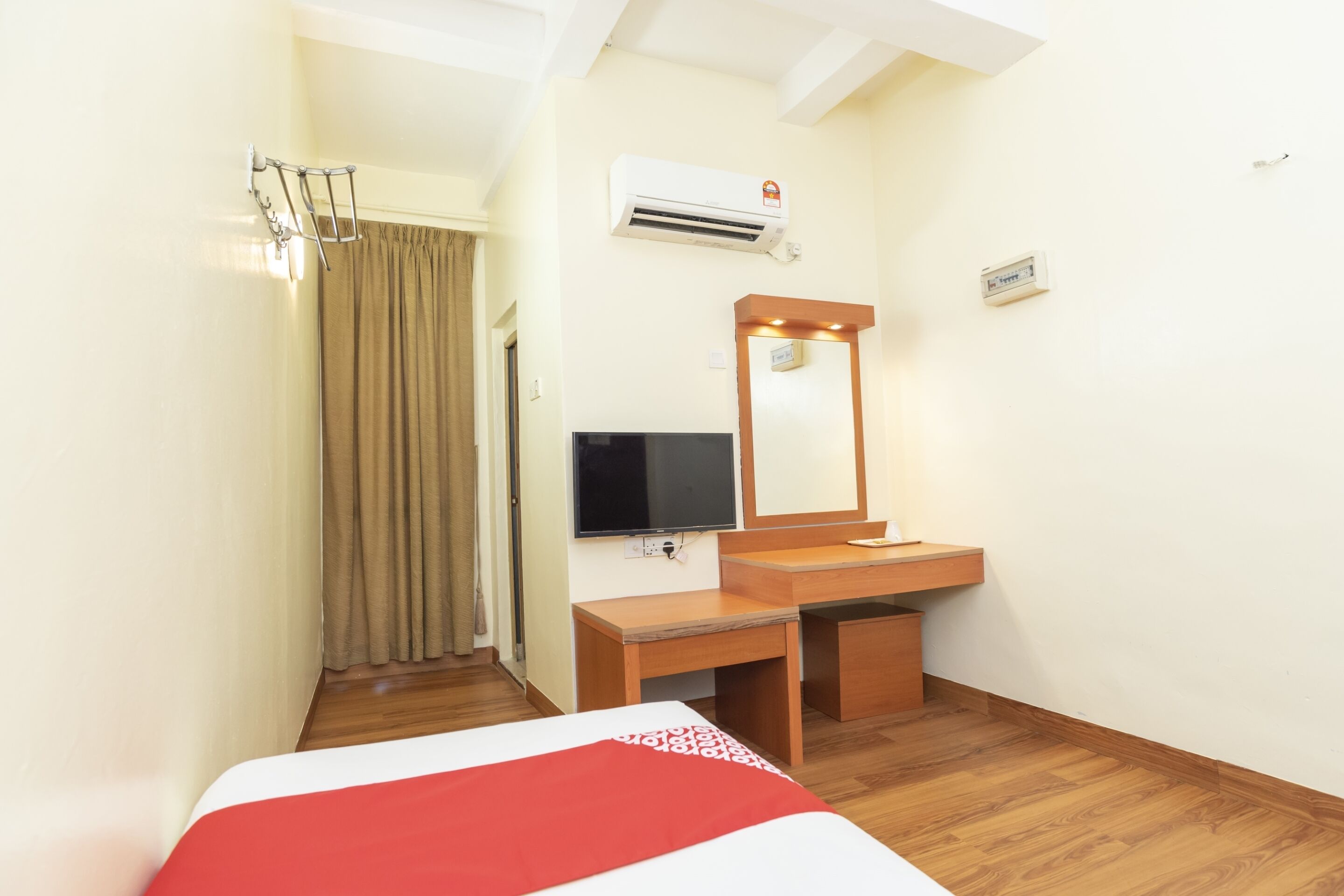 Photo - OYO 1230 Zen Zeng Budget Hotel