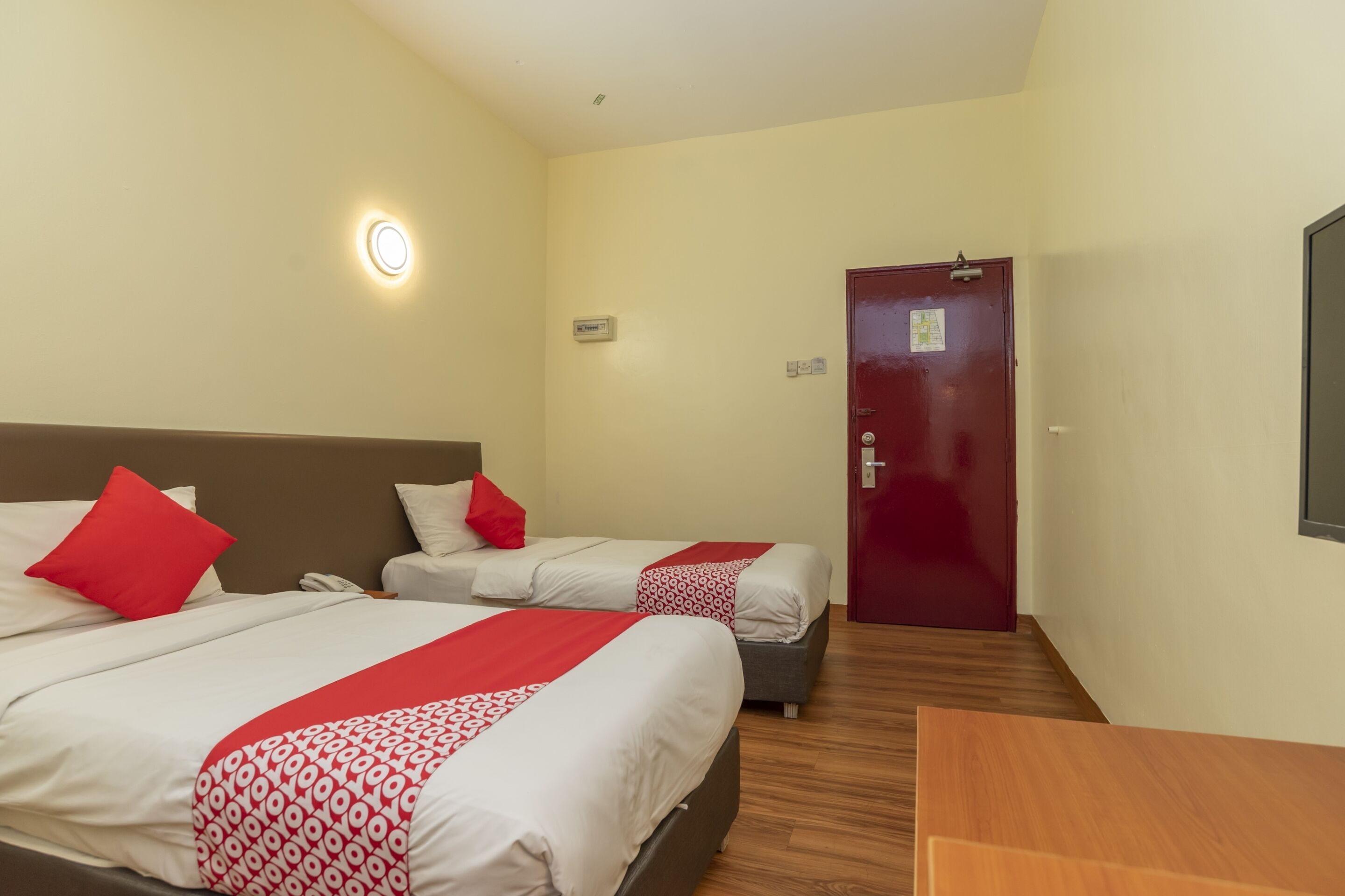 Photo - OYO 1230 Zen Zeng Budget Hotel