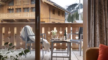 Appartement | Uitzicht vanuit de kamer