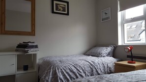 2 Schlafzimmer, Bügeleisen/Bügelbrett, WLAN, Bettwäsche