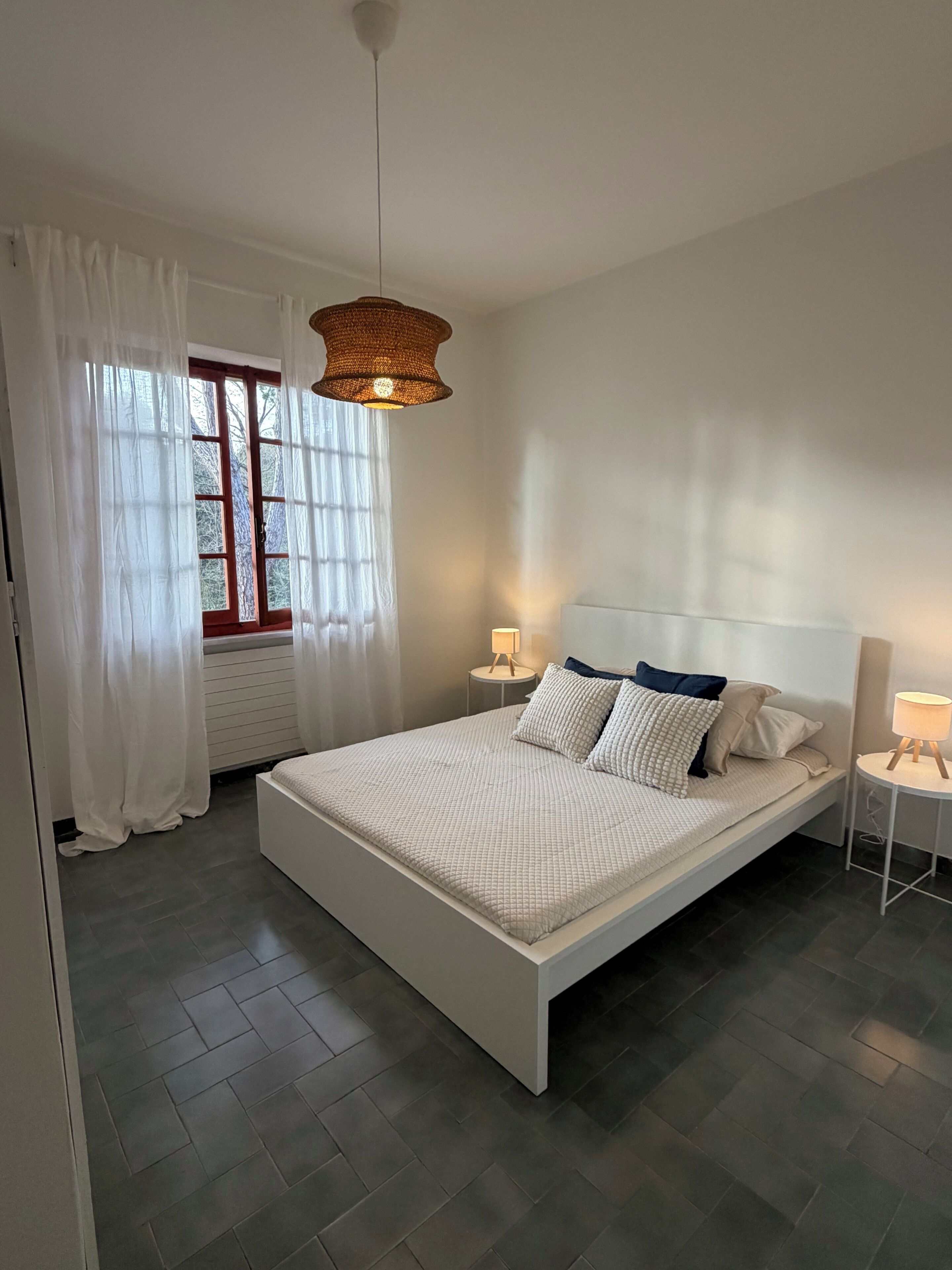 2 chambres, fer et planche à repasser, lit parapluie, Wi-Fi gratuit