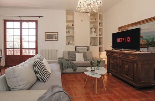 APARTMENT IN TUSCANY 500 METERS FROM THE SEA NEAR Forte dei Marmi (Versilia)