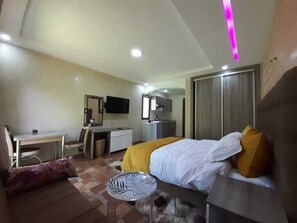 3 chambres, fer et planche à repasser, Wi-Fi