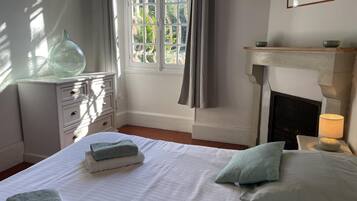 4 bedrooms, free WiFi