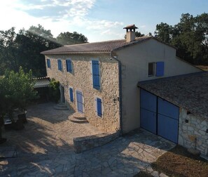 Extérieur