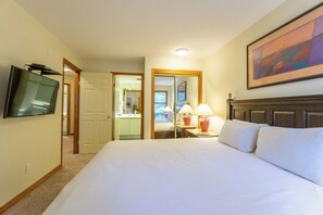 2 bedrooms, iron/ironing board, WiFi, bed sheets - Aspens #327 Prime Ski-in Ski-out Location! Pool, Hot tubs, Sleeps 8 (Whistler)