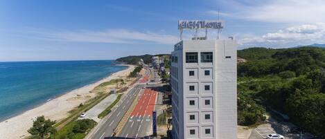 منظر من الجو على ارتفاع عالٍ