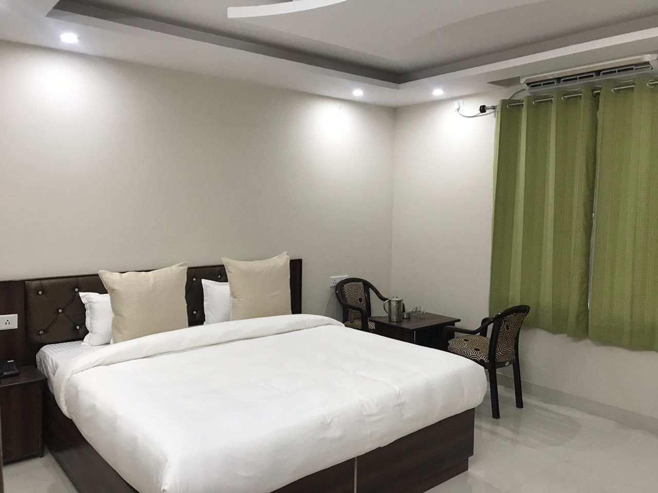 可動式ベッド、WiFi (無料)、車椅子でアクセスできる設備