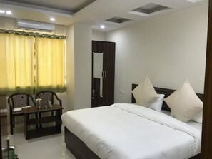 折叠床/加床（额外收费）、免费 WiFi、轮椅无障碍