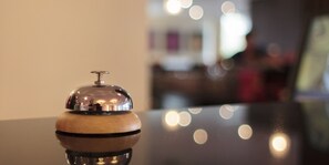 Reception - Hotel Himalayan (Dehradun)