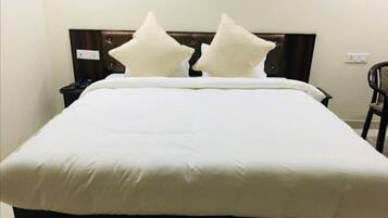 Rollaway beds, free WiFi, wheelchair access