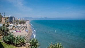 Beach nearby - Cubo's Studio Castillo Santa Clara / sea views / air conditioning / free wifi (Torremolinos)