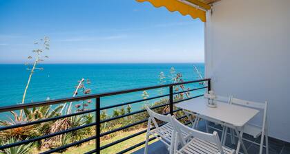 Cubo's Studio Castillo Santa Clara / sea views / air conditioning / free wifi