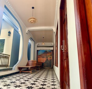 Chambre Double Supérieure, vue piscine | Terrasse/Patio