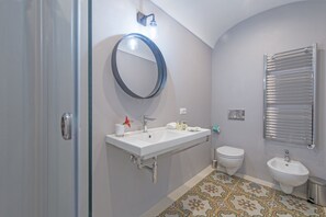Apartment, 2 Bedrooms | Bathroom - Casa Le Calle (Positano)