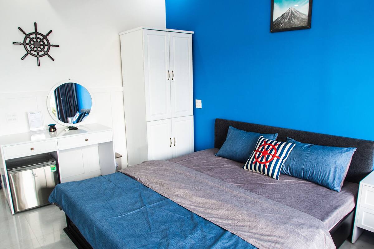 Chambre Ville double | Minibar, bureau, espace de travail pour ordinateurs portables