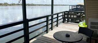 Cozy A-Frame Cabin on False River PARTY BARGES AVAILABLE ON REQUEST