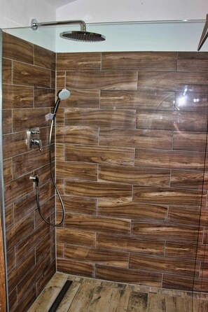Slippers, towels, soap, toilet paper - Tiefala's Eck (Stubenberg)