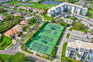 Sports court - Ocean Village Condo with resort style amenities! (Fort Pierce)