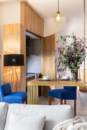 公寓, 城市景觀 | 私人廚房 | 大型冰箱、微波爐、義式濃縮咖啡機、鍋具/餐盤/廚房用品