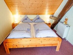 Double Room (Zimmer 6)