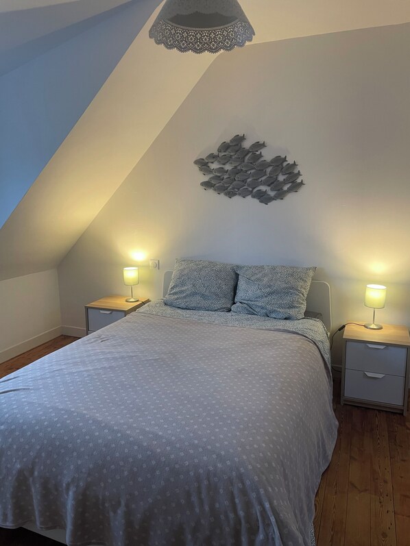 2 Schlafzimmer, Bügeleisen/Bügelbrett, Reisekinderbett, kostenloses WLAN