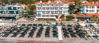 Diplomat Hotel