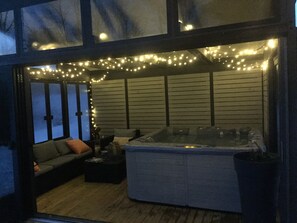 Bain à remous intérieur