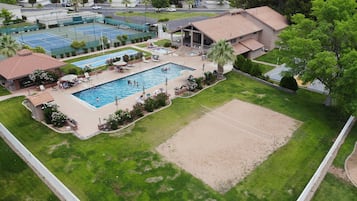 Udendørs pool