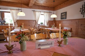 Restaurant - DEVA Hotel Beim Egger (Schechen)