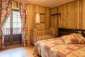 Double or Twin Room, Balcony, Valley View | 1 bedroom, in-room safe, blackout drapes, free WiFi