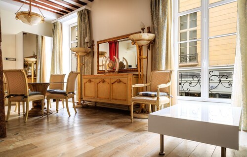 luxe 1BR 2BA proche de la place des vosges entierement climatise