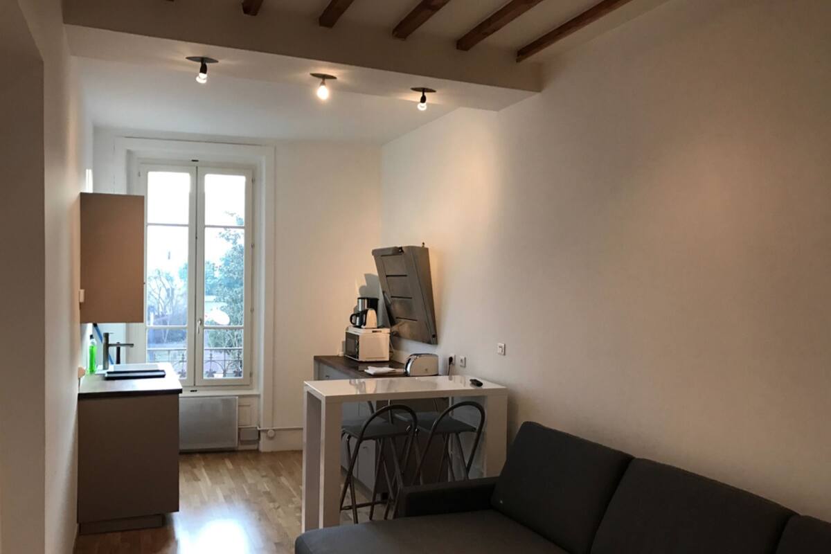 Standard-Apartment, mit Bad (1 CH-40M2) | Restaurant