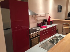 Apartment, mit Bad, Blick auf den Innenhof (2 CH-62M2) | Restaurant