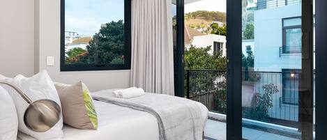 Comfort Apartment | 1 bedroom, premium bedding, in-room safe, desk