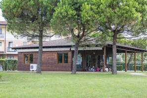 Bagian depan properti