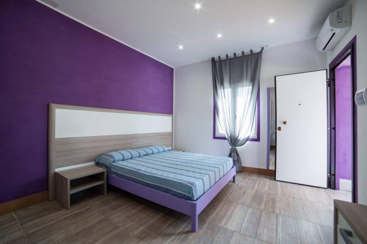 Minibar, Wi-Fi gratuit, draps fournis