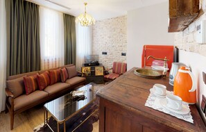 Suite | Living area - Hotel Des Arts Galata (Istanbul)