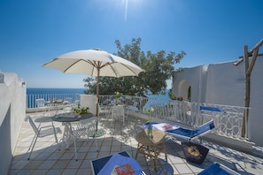 Apartment, 2 Bedrooms | Terrace/patio