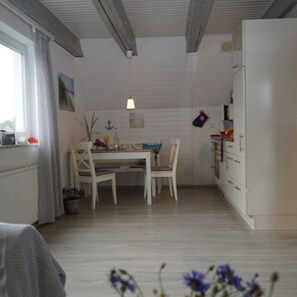 Imagen sin descripción, 3 de 32, botón