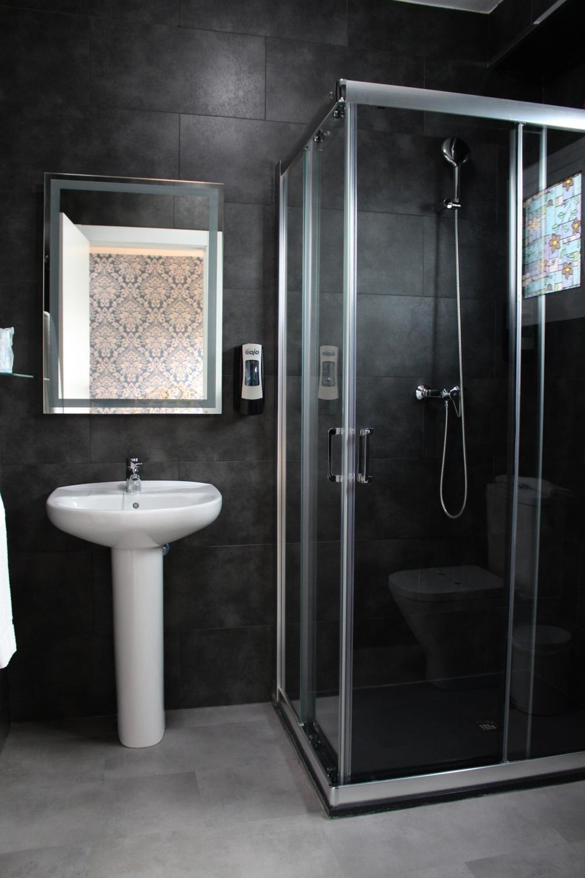 double or twin room | bathroom | hair dryer, towels, soap, shampoo