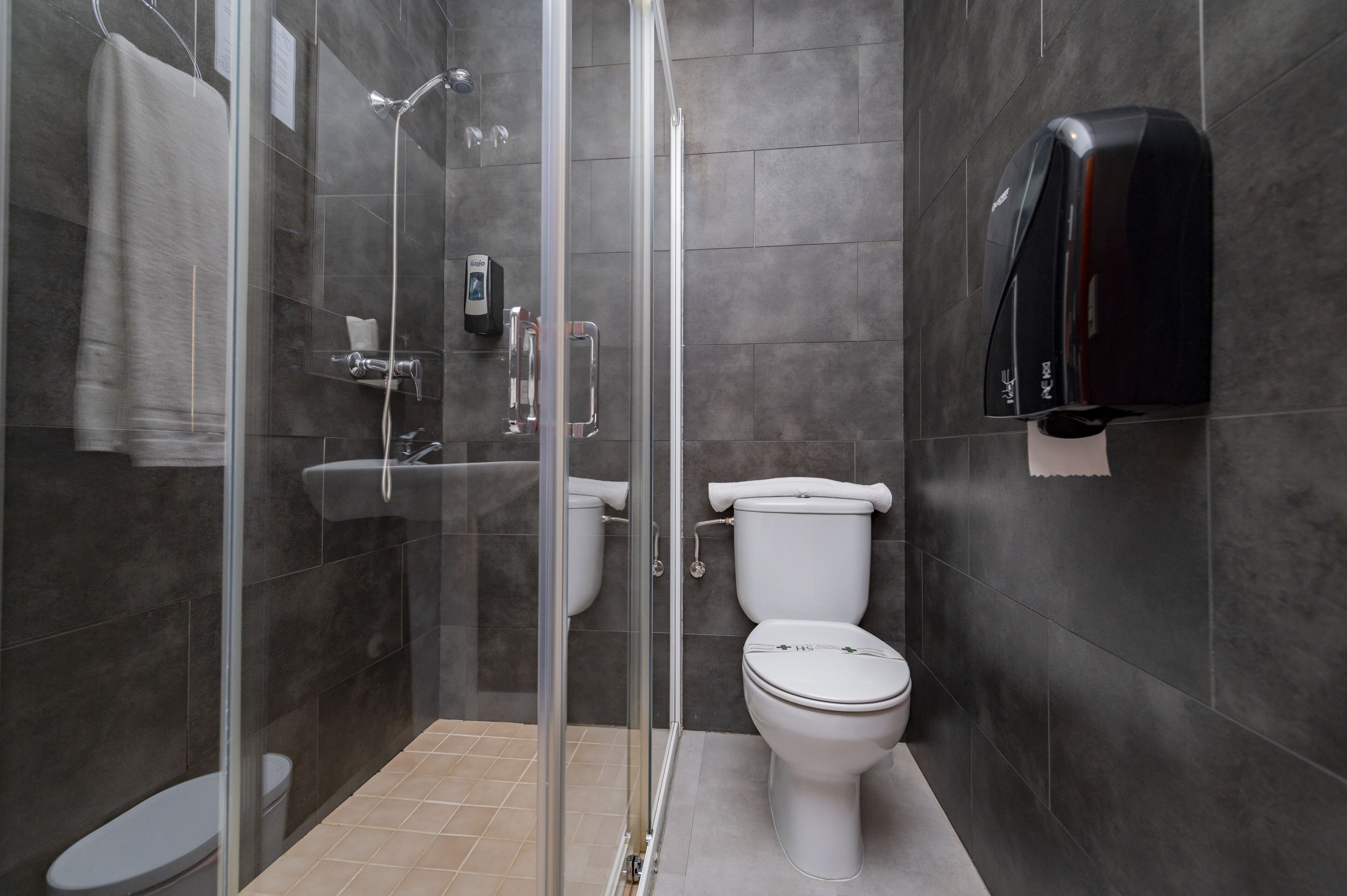 double or twin room | bathroom | hair dryer, towels, soap, shampoo