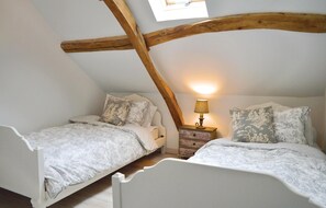 2 habitaciones, wifi gratis y ropa de cama