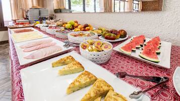 Dagelijks ontbijtbuffet (toeslag)