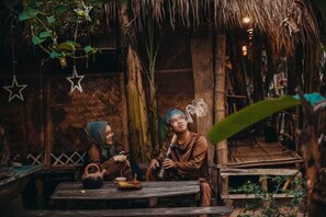 Garden view - Lang Ho Homestay - Kon Tum (Kon Tum)