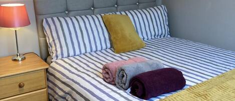 4 chambres, fer et planche Ă repasser, Wi-Fi gratuit, draps fournis