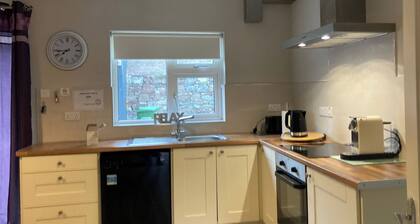 Home From Home, Tralee. Ideal Location