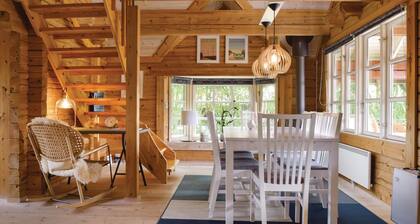 Stunning home in Humble with sauna