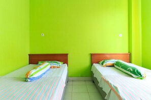 Standard Room | Soundproofing, free WiFi